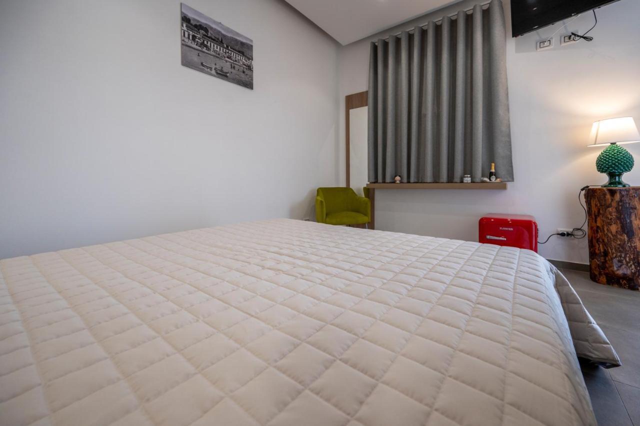 Villa Carmiano Luxury Bedrooms In Avola In The Province Of Syracuse With Spa And Swimming Pool And Wonderful Seaview Exterior foto
